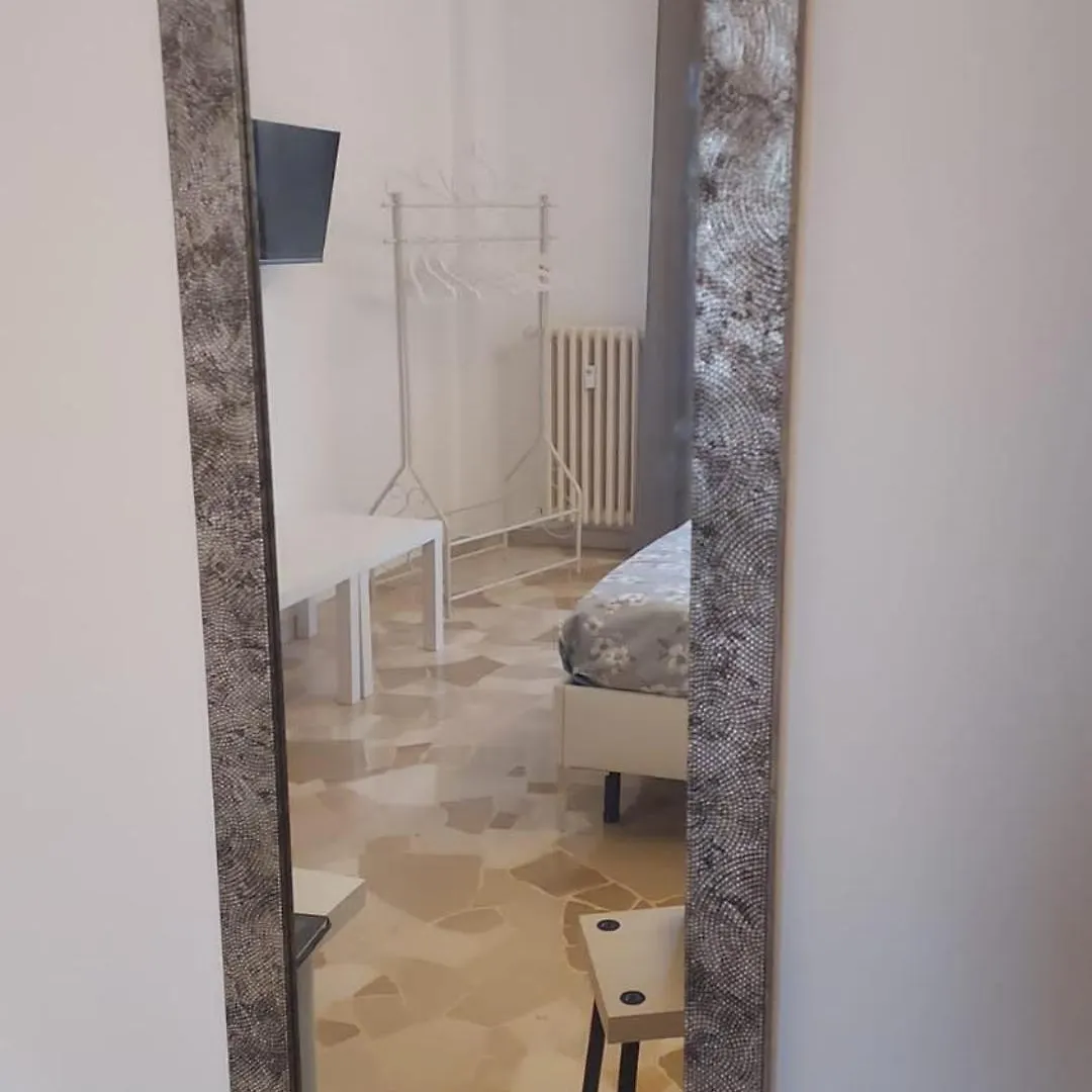 Mycosmostudio Pero 0*,